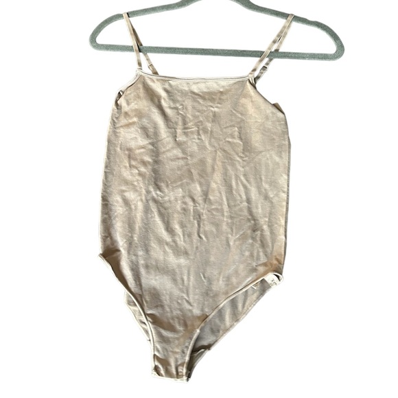 Skims Shapewear Bodysuit - Picture 1 of 5